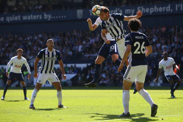 他回馈给球 他回馈给球